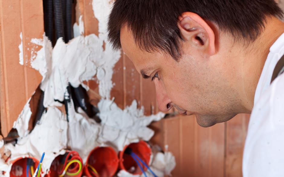 besoin d'un électricien Lésigny