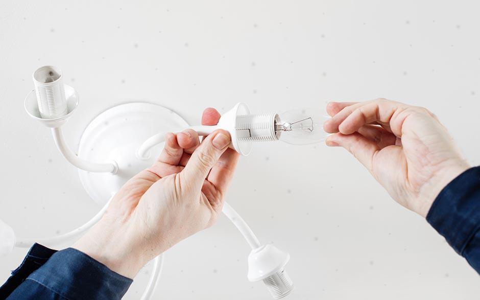 cherche électricien Épône
